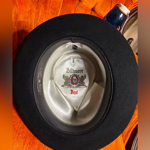 BILTMORE ROYAL BLACK FUR FEDORA HAT MADE IN CANADA 7 1/8 - Picture 5 of 10